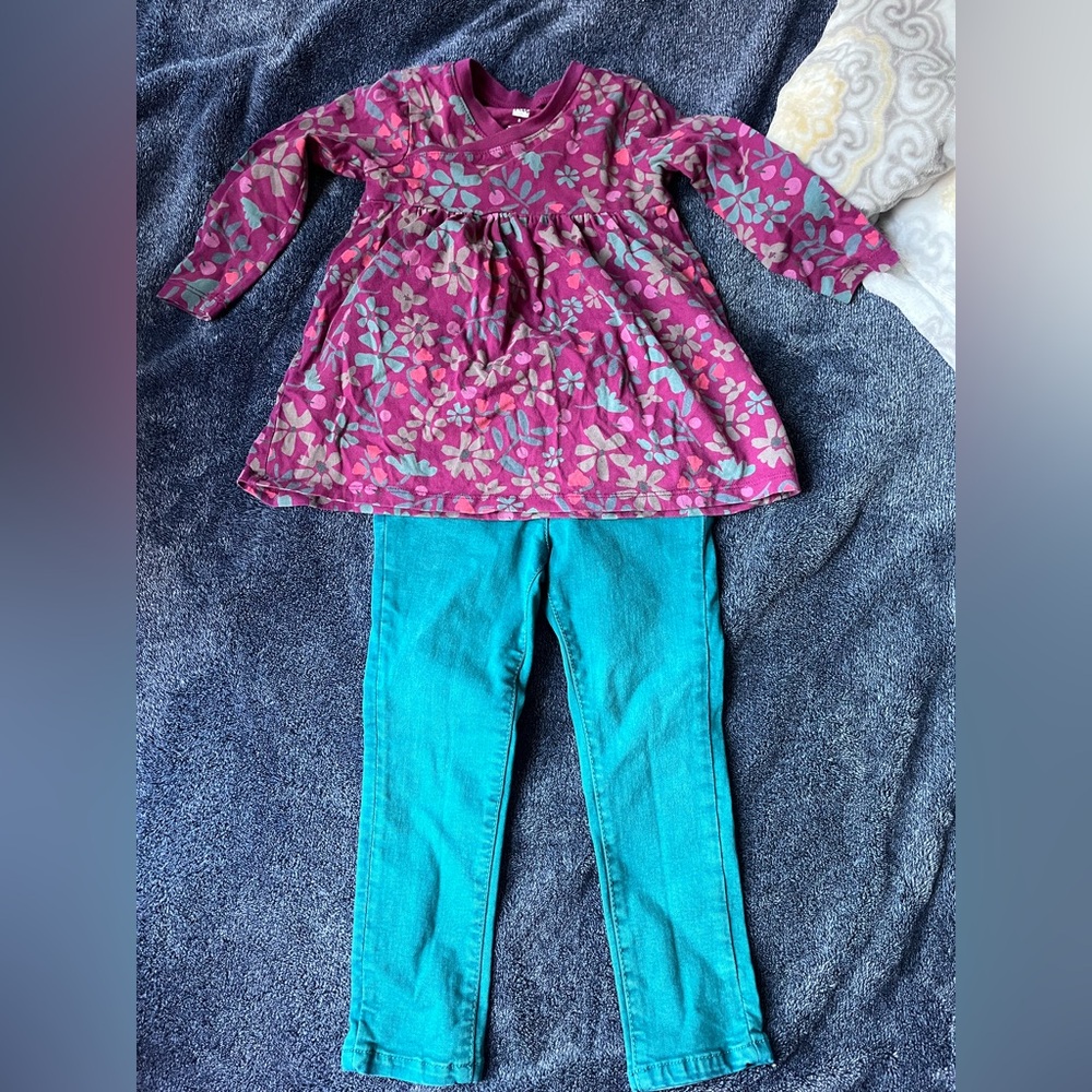 🛍️BOGO🛍️ 2T outfit bundle